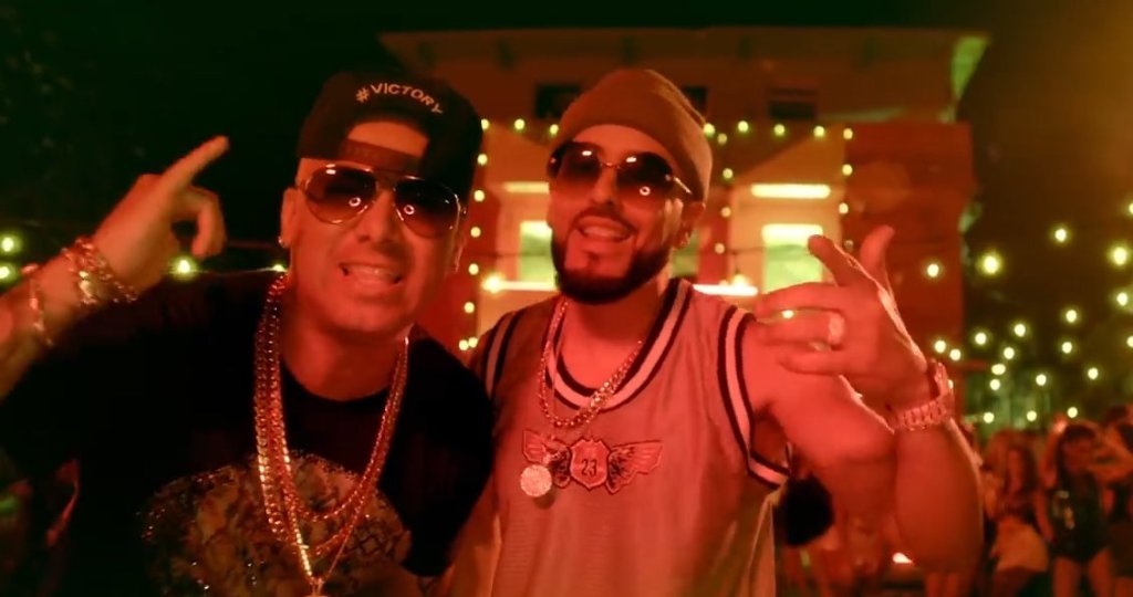 Reggaeton En Lo&nbsp;Oscuro