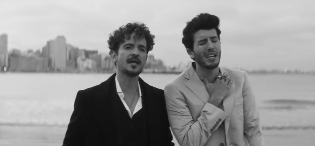 Atado Entre Tu&nbsp;Manos