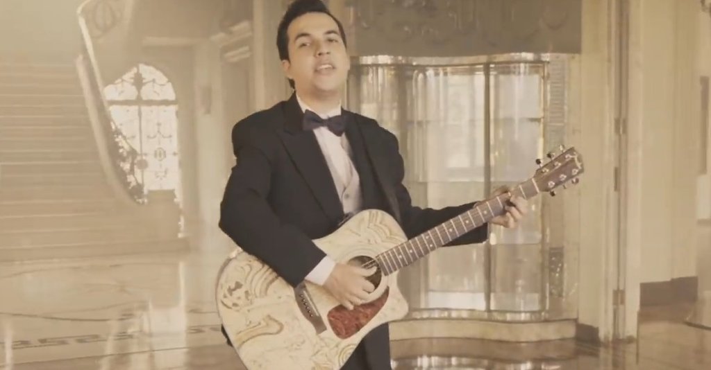 De Maria e o single “Ela”