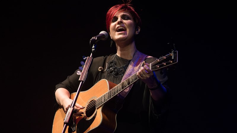 Se Fiquei Esperando Meu Amor Passar