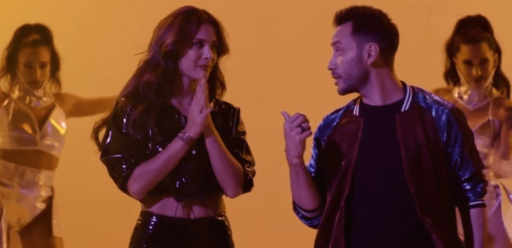 Te Estás Enamorando De&nbsp;Mí