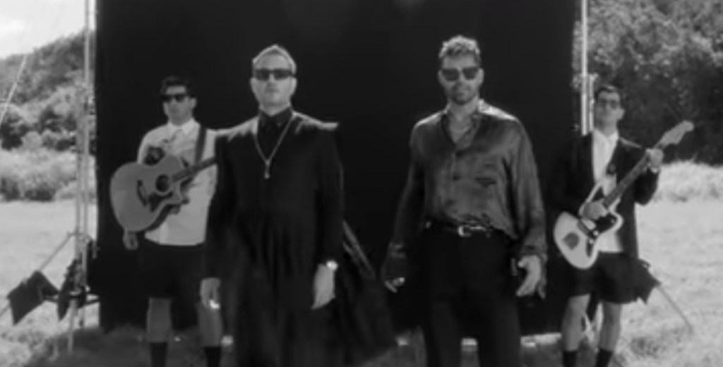 A Veces Bien Y A Veces&nbsp;Mal