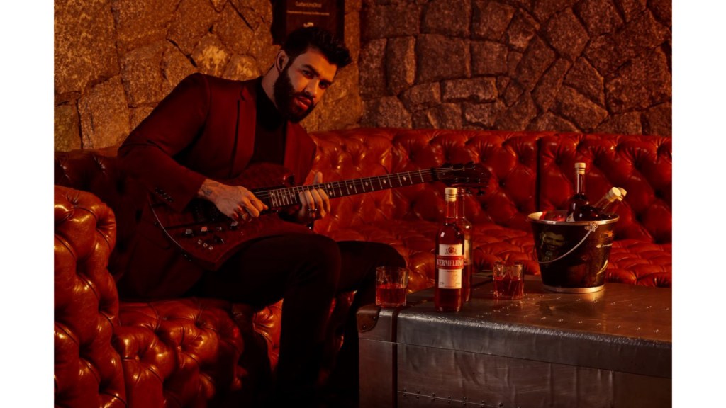 Destilado “Vermelhão” – Gusttavo&nbsp;Lima