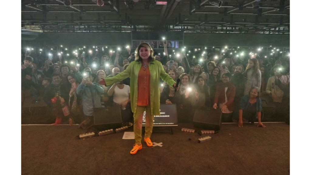 Com Ingressos Esgotados