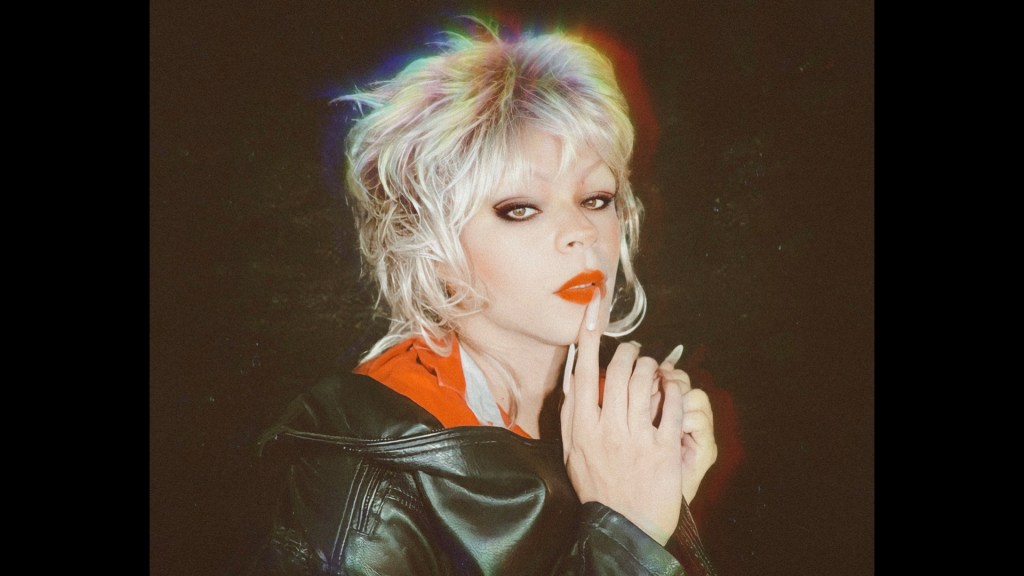 “Cruz Neon”, Vem&nbsp;Aí!