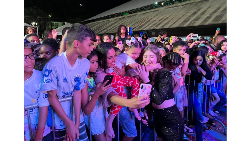 Lorena Queiroz Em&nbsp;Minas