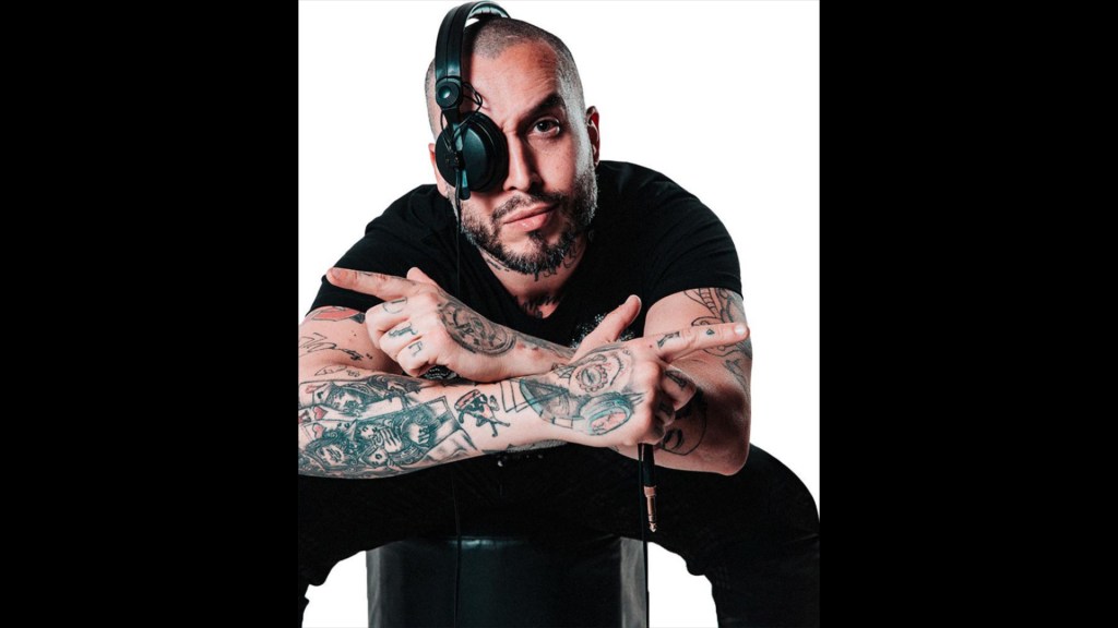 Rodrigo Dantas Toca Na&nbsp;Fazenda