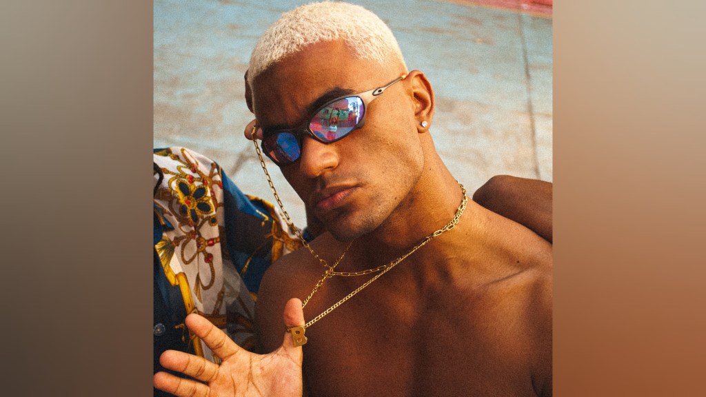 “Blondor”, Vem Aí!