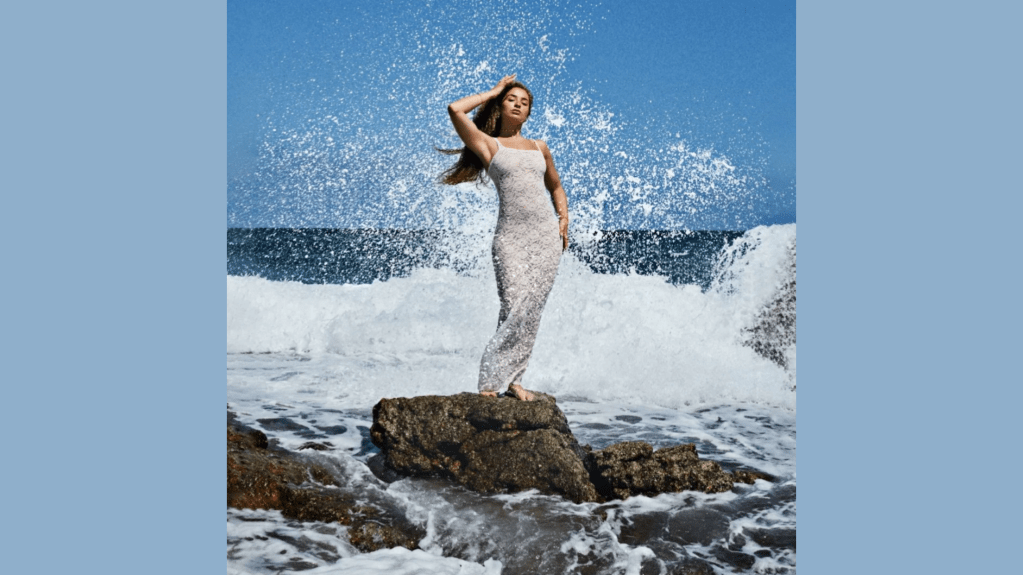 “Everything, In Time”, Vem&nbsp;Aí!