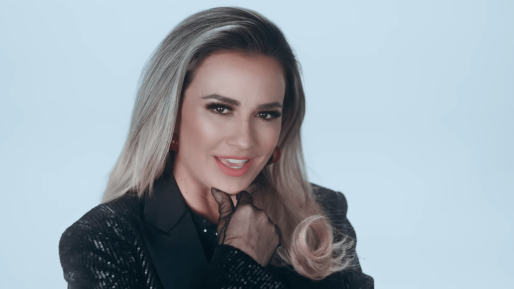 Haciéndome Tanto Mal